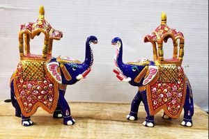 Figurines d'éléphants royaux en bois artisanales avec paire de howdah (design Art Déco, décoration de Pâques/mariage, décoration intérieure) - Product Image 2