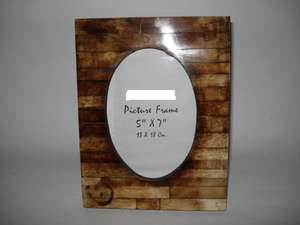 Luxurious Handcrafted Picture <b>Frame</b> Assortment Distressed Rustic Wood Oval Geometric And Color Block Designs Unique Tabletop - Product Image 4