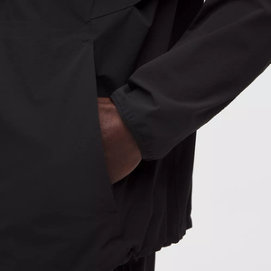 Chaqueta Impermeable Acolchada con Capucha y Bolsillo Frontal con Cremallera, Estilo Urbano, Invierno 2025, Unisex, Logotipo Personalizado, Cortavientos - Product Image 4