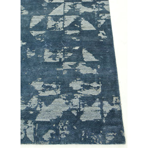 Tapis Kavi bleu noué à la main en laine et soie de bambou, motif géométrique, référence Esk-680, pour usage domestique - Product Image 4