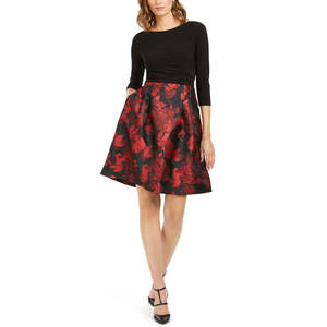 Abito Jessica Howard da donna, modello a pieghe e svasato, comodo, in raso con stampa floreale, nero, taglia 12, vita naturale - Product Image 1