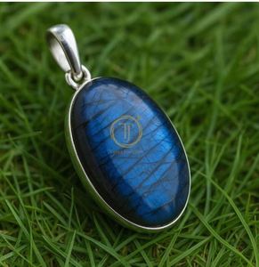 Pendentif en labradorite bleue naturelle, argent sterling 925, fait à la main, pendentif statement, pierre précieuse naturelle, style bohème - Product Image 2