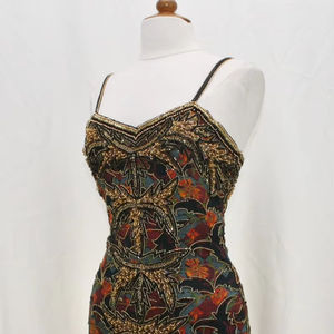 Mini vestido de verano personalizado de alta calidad para mujer elegante vestido de fiesta de noche bordado antiestático modesto para funciones nocturnas - Product Image 1