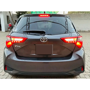 Moteur lisse Vitz fiable et usagé, carrosserie bien entretenue et sièges confortables pour les passagers - Product Image 1