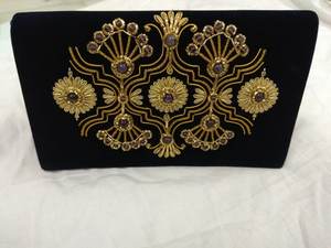 กระเป๋าคลัทช์ผ้าแคนวาสแฟชั่นแบบมีซิปประดับด้วยพลอยกึ่งประดับลูกปัดของผู้หญิง - Product Image 6