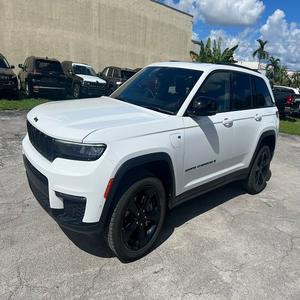Jeep Grand Cherokee Limited PHEV 2024, 2.0L, Volante a la Derecha, Tracción en las Cuatro Ruedas, Transmisión Automática, SUV/Crossover - Product Image 5