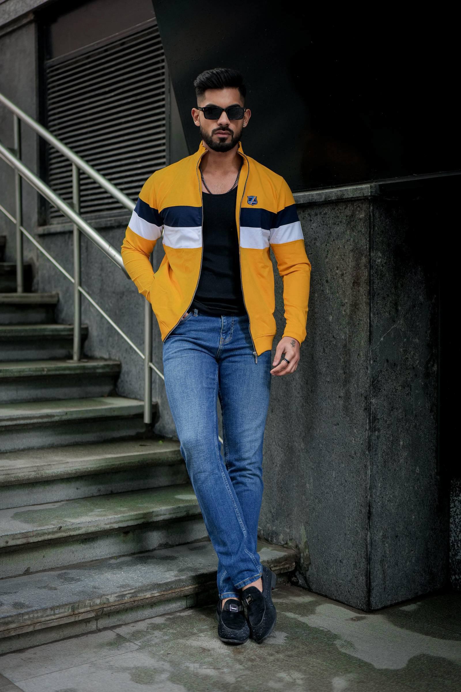 สีเหลือง