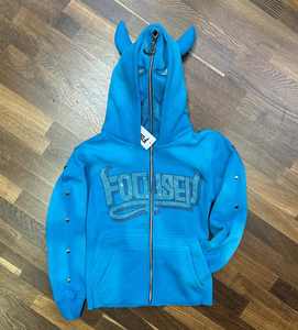 Sweat à capuche pour hommes surdimensionné en coton 3D brodé personnalisé vintage avec fermeture éclair et strass pour l'hiver - Product Image 1