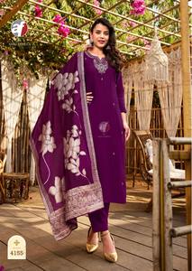 Evergreen Designer Outfit Look élégant Romain Soie Kurti Pant & Dupatta Avec Pure Main Travail Femme Mode Exportateur Et Fournisseur - Product Image 4