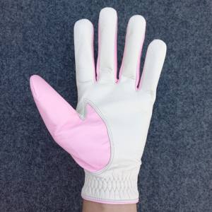 Gant de golf en cuir souple Cabretta de qualité supérieure Design respirant avec sangle réglable et couleur rose clair - Product Image 2
