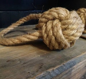 Puño de mono puño de mono con lazo, decoración náutica nudo náutico - Product Image 1