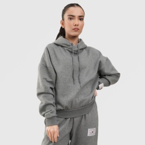 Sweat à capuche oversize Reeder en tissu tricoté respirant gris avec décoration de badge - Product Image 1