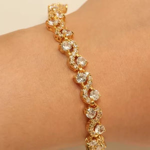 Argent Sterling 925 8.00Ct Rond Brillant Taille Moissanite 15g Tishya Diamant Magnifique Bracelet de Tennis pour Femmes - Product Image 1