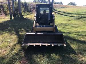 Cargadora de Dirección Deslizante Cat 257B Usada, de Calidad Asequible, Tipo Oruga, Amarilla, Equipo de Construcción de Uso Pesado, Motor Incluido - Product Image 2