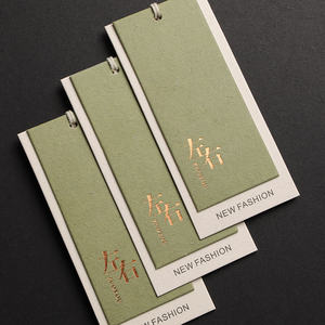 2024 Nieuwe Ontwerp Op Maat Bedrukt Logo Luxe Hoge Kwaliteit Groen Papier Set Doek Custom Kleding <span class=keywords><strong>Hang</strong></span> <span class=keywords><strong>Tag</strong></span> Label <span class=keywords><strong>Tag</strong></span> Kaart - Product Image 5