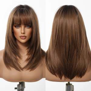 Perruque synthétique DWY pour femme, 18 pouces, marron, sans colle, fabriquée à la machine, coupe mi-longue dégradée avec dentelle marron clair et franges - Product Image 6