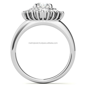 Bague en diamant en forme de fleur look royal fabriquée en argent massif 925 avec des diamants de forme fantaisie VVS moissanite de qualité supérieure - Product Image 3