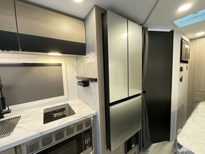 F-o-r-e-s-t R-i-v-e-r F-o-r-e-s-t-e-r M-b-s 2401B usado del 2024 en venta - Product Image 4