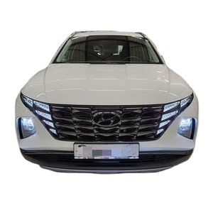 Tucson 2024 Usado en Excelentes Condiciones, Tipo SUV Compacto, Volante a la Izquierda, Asientos de Cuero, Techo Panorámico, Faros LED, Caja de Cambios Automática, en Venta - Product Image 2