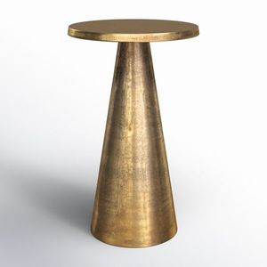 Elegante mesa auxiliar de aluminio hecha a mano con detalles intrincados para un acento elegante a su decoración moderna o contemporánea - Product Image 1