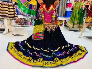 Vestido Kuchi tribal étnico vintage de algodón multicolor afgano/pakistaní para fiestas última colección de Iqbal Lagoon - Product Image 5