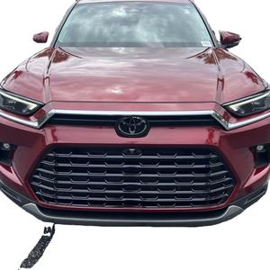 Limpio de segunda mano 2024 Toyo_ta Grand Highlander Limited tracción delantera - Product Image 1