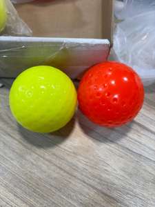 Ballons de football S.S International de haute qualité, design creux, lisses/à picots, pour entraînements et matchs, usage professionnel, haute rétention d'air - Product Image 3