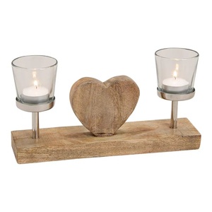 Portavelas de decoración navideña de aluminio y madera de fabricante de confianza con adornos de linternas de velas bayas festivas - Product Image 6