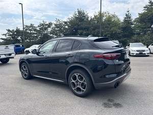 USADO LHD/RHD 2022 ALFA ROMEO STELVIO TI AWD - Product Image 2