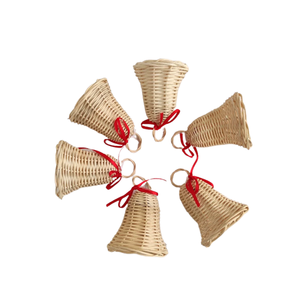 Adorno Navideño de Mimbre Natural en Forma de Campana, Decoración para Árboles, Hecho a Mano en Vietnam - Product Image 1