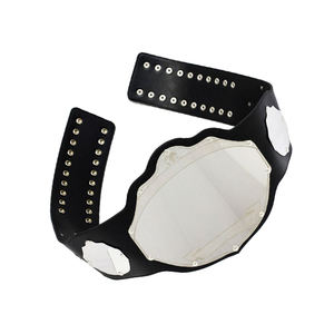 Cinturones de Boxeo y Artes Marciales Unisex de Cuero y Acero Inoxidable de Alta Calidad FK-507 de Flyingkick Enterprises, Nuevo Diseño - Product Image 2