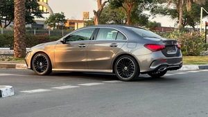 รถใหม่เอี่ยม ปี 2026 เมอร์เซเดส-เบนซ์ เอ-คลาส เอ 200 เอเอ็มจี 199 แรงม้า ซีดาน 5 ที่นั่ง 4 สูบ น้ำมันเบนซิน เกียร์อัตโนมัติ พวงมาลัยซ้าย - Product Image 5