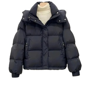 Veste matelassée décontractée de qualité supérieure Veste matelassée au design élégant pour femmes Veste d'hiver à capuche personnalisée en gros - Product Image 1