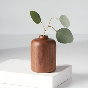 Jarrón de Madera Artesanal Moderno para Flores Secas, Madera Maciza, Decoración Sencilla para el Hogar, Nuevo Diseño Moderno, Personalizable - Product Image 5