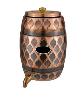 Matka en cuivre avec logo personnalisé, vaisselle traditionnelle intemporelle en plastique, contenant l'essence de pureté - Product Image 1