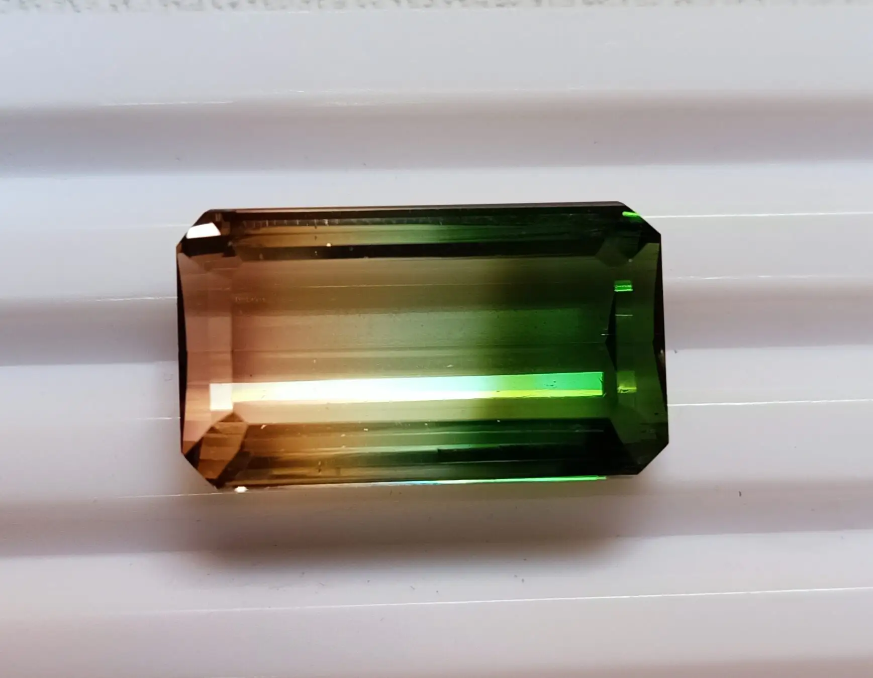 Natural Green Tourmaline Octagon Semi Precious Gemstone Wholesale Loose Stone Supplier At Factory Price