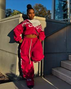 Personalizado desgastado bordado Zip up Sudadera con capucha pantalones de chándal Fabricante femenino Chándal Rhinestone Sun Faded ácido lavado Sweatsuit - Product Image 1