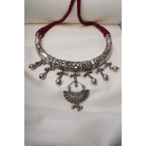 925 Silver Noor Chittai <b>Statement</b> <b>Necklace</b> Silver Tribal Crescent Moon <b>Necklace</b> Embossed Floral Choker Artisan <b>Statement</b> Jewelry - Product Image 2