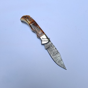 Damasco personalizado hecho a mano multifuncional supervivencia al aire libre cuchillo plegable mango de hueso quemado cuchillo de bolsillo con Funda de cuero - Product Image 3