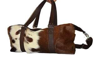 <b>Leather</b> <b>weekend</b> <b>bags</b> for <b>men</b> with smooth finish offering practical storage comfort and timeless travel style - Product Image 6