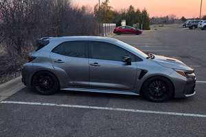 GR Corolla Hatchback Turbo R18 AWD 2023 a Precio Económico - Product Image 2