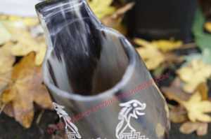 Taza de cuerno vikingo diseño tallado jarra de percolador altamente acabada - Product Image 2