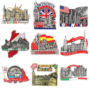 แม่เหล็กติดตู้เย็นรูปโบสถ์ฟลอเรนซ์ อิตาลี แบบ 3 มิติ ของที่ระลึกสำหรับวันหยุด ของขวัญเคลือบเงา ของที่ระลึกการท่องเที่ยว - Product Image 3