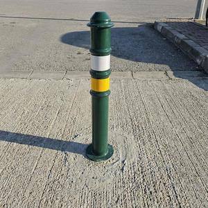 75 cm Lockable Parking <b>Post</b> Metal Removable Type <b>Anchored</b> Parking Barrier - Product Image 2