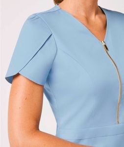 Ensemble d'uniformes d'infirmière médicale de qualité supérieure manches tulipe vêtements de travail de soins de santé doux respirants et durables pour les infirmières et les médecins - Product Image 1