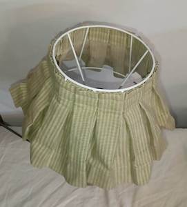 Abat-jour en soie personnalisé direct usine dernier design de style plié pour une utilisation en intérieur des prix compétitifs avec des options de marque privée - Product Image 5