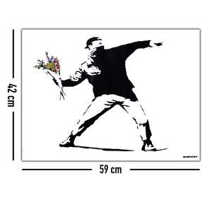 Affiche graffiti Banksy jetant des fleurs pour décoration murale - Product Image 3