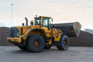 Cargador de maquinaria de movimiento de tierras Volvo L220F - Product Image 3