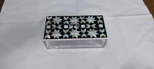 2024ขายดีมากกล่องเครื่องประดับอะคริลิกมุกผ้ายีนส์สีฟ้าพร้อมฉากกั้นของขวัญสุดพิเศษสำหรับคนที่คุณรัก - Product Image 4