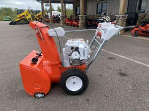 Souffleuse à neige de qualité supérieure, moteur à essence à balais, de qualité industrielle et de bricolage, fabrication américaine - Product Image 2